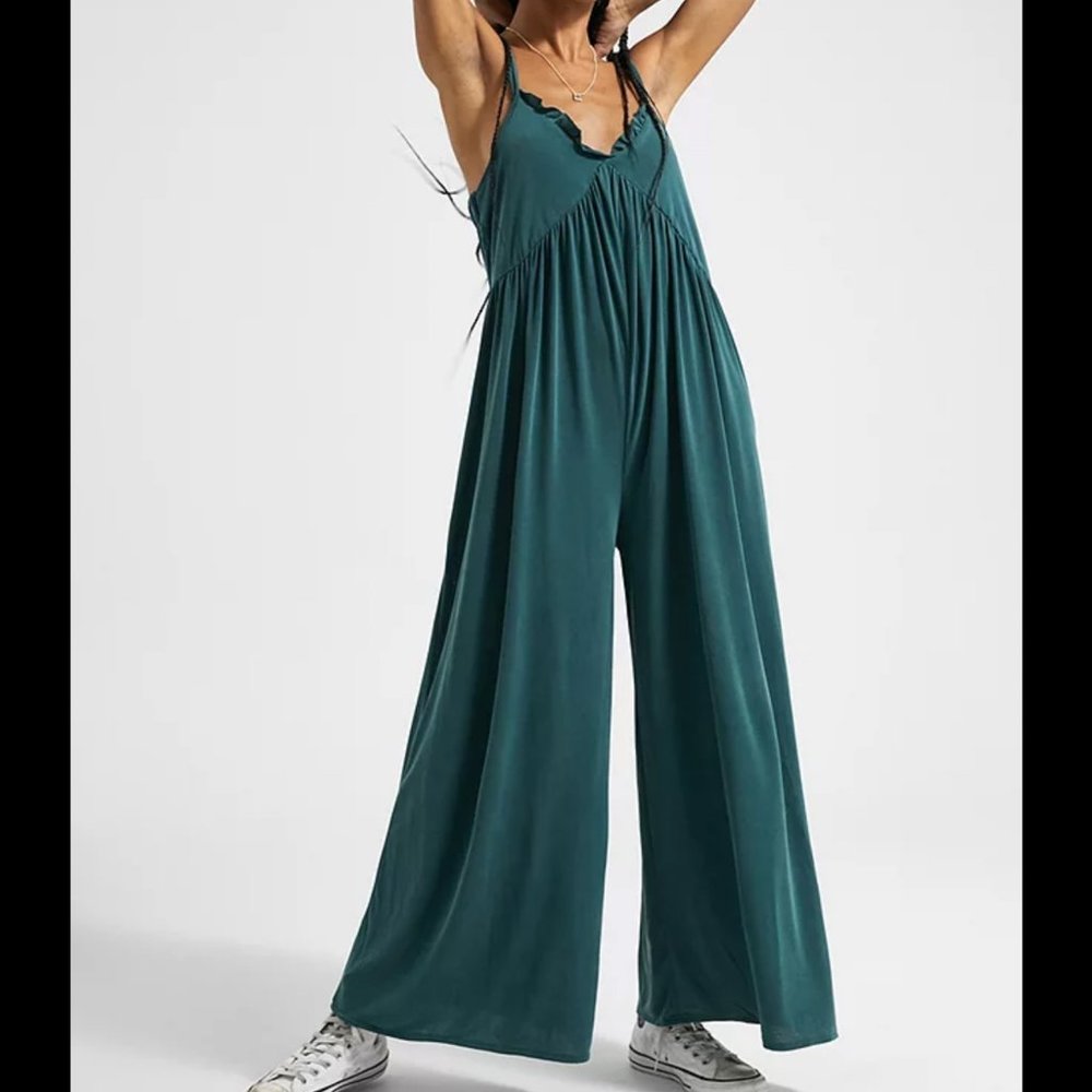 urban outfitters emerald green wide leg jumpsuit
